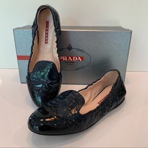 SOLD Prada Ballet Flats Sz 37 Scrunch Wingtip Patent Foldable Elastic Nearly New